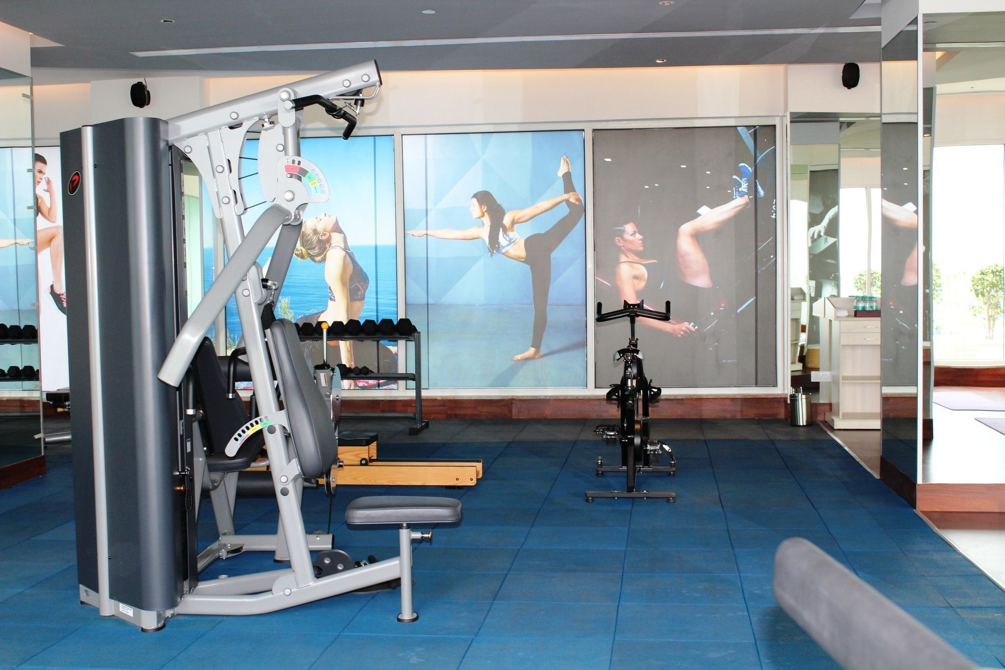 Sandal Suites By Lemon Tree Hotels Noida Dış mekan fotoğraf
